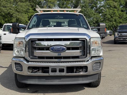 Used 2015 Ford F250 XL w/ Power Equipment Group AWD/4WD image 4