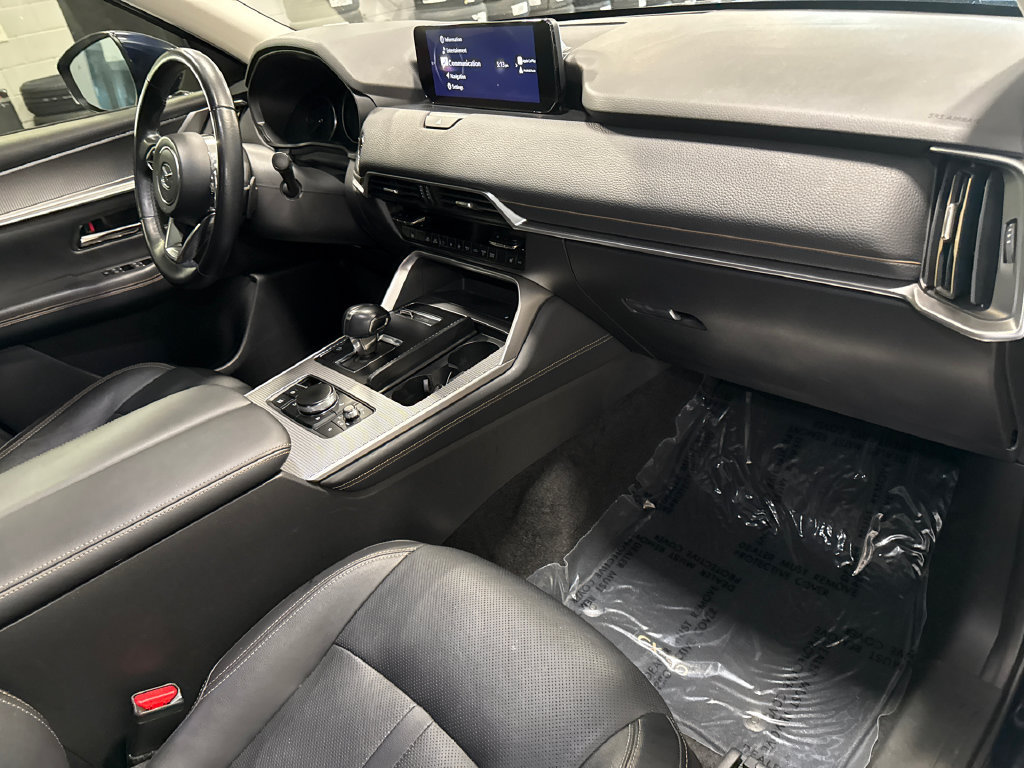 Certified 2024 MAZDA CX-90 3.3 Turbo w/ Preferred Plus AWD/4WD image 18