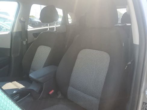 Used 2021 Hyundai Kona SEL AWD/4WD image 3