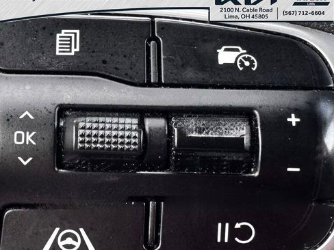 Used 2024 Kia Sportage LX image 8