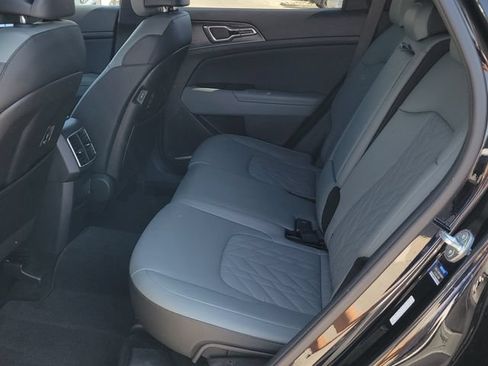 Used 2023 Kia Sportage X-Line w/ X-Line Premium Package AWD/4WD image 11