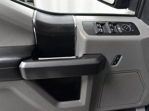 Used 2020 Ford F150 XLT w/ Equipment Group 301A Mid image 18