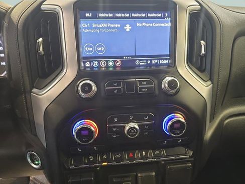 Used 2021 GMC Sierra 1500 SLE w/ X31 Off-Road Package AWD/4WD image 30