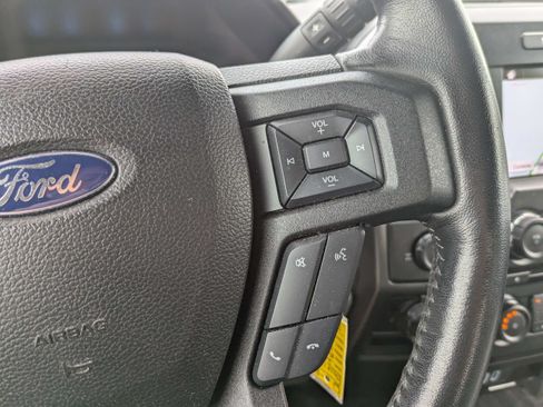 Used 2017 Ford F150 XLT w/ Equipment Group 302A Luxury RWD image 26