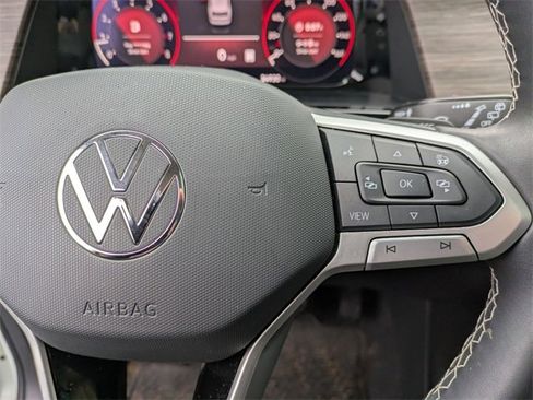 Used 2024 Volkswagen Atlas SEL image 15