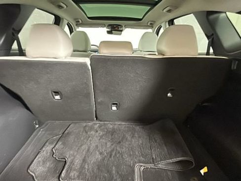 Certified 2023 Hyundai Tucson Limited FWD image 29