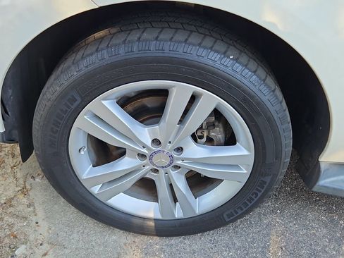 Used 2013 Mercedes-Benz ML 350 4MATIC image 36