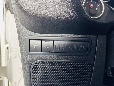 Used 2015 Jeep Wrangler Unlimited Rubicon w/ Dual Top Group AWD/4WD image 8