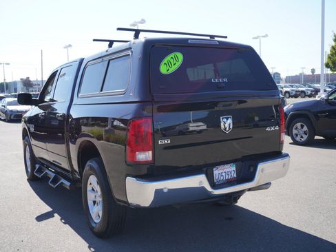 Used 2020 RAM 1500 Classic SLT w/ Luxury Group AWD/4WD image 10