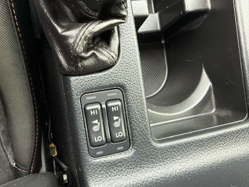 Used 2016 Subaru Crosstrek 2.0i Premium image 16