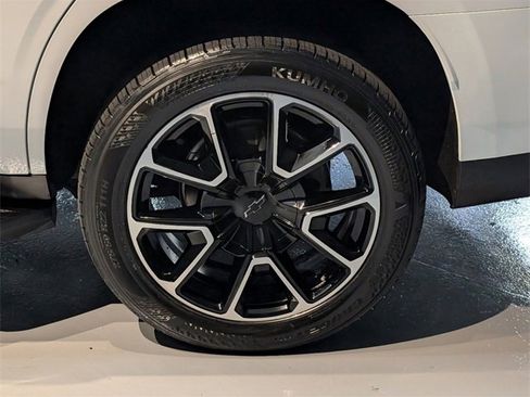 Used 2023 Chevrolet Tahoe RST image 9