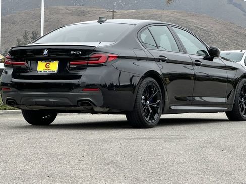 Used 2023 BMW 540i w/ M Sport Package RWD image 3