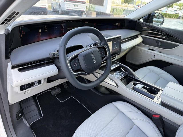 New 2026 Lincoln Nautilus Premier AWD/4WD image 14