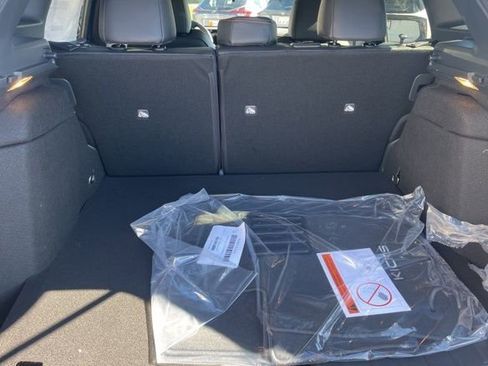 New 2026 Nissan Kicks SR w/ Cold Weather Package AWD/4WD image 11