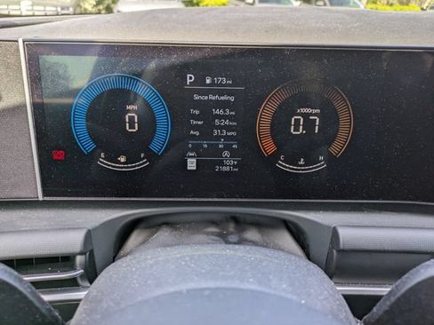 Certified 2025 Hyundai Tucson SEL FWD image 24