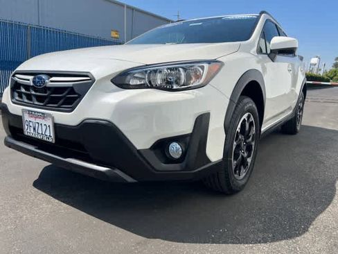 Used 2023 Subaru Crosstrek 2.0i Premium image 9