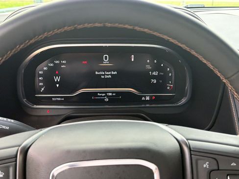 Used 2023 GMC Yukon AT4 AWD/4WD image 19