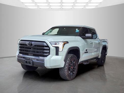 Used 2024 Toyota Tundra SR5 w/ SR5 Premium Package AWD/4WD image 9