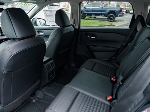 New 2026 Nissan Rogue Rock Creek image 24