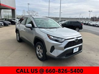 Used 2025 Toyota RAV4 XLE video 2