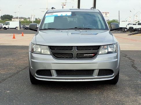 Used 2018 Dodge Journey SE w/ Connectivity Group image 28