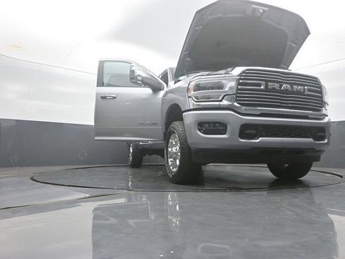 Used 2024 RAM 2500 Laramie AWD/4WD image 57