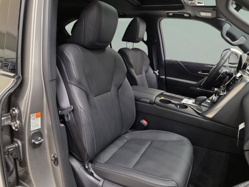 New 2026 Lexus LX 700h Luxury image 26