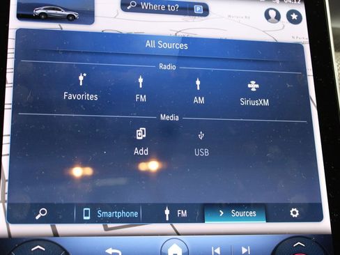 Used 2024 Mercedes-Benz GLC 300 4MATIC image 30