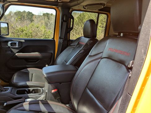 Used 2021 Jeep Gladiator Rubicon image 14