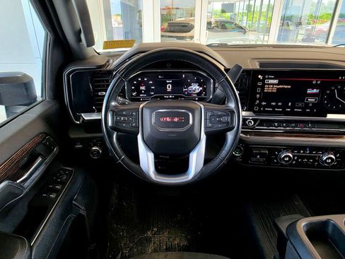 Used 2024 GMC Sierra 2500 SLE w/ SLE Value Package; AWD/4WD image 23