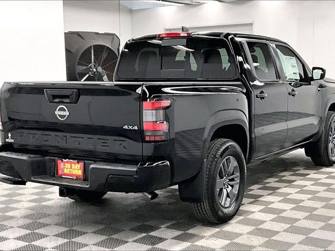 New 2026 Nissan Frontier SV w/ All-Weather Content Package AWD/4WD image 18