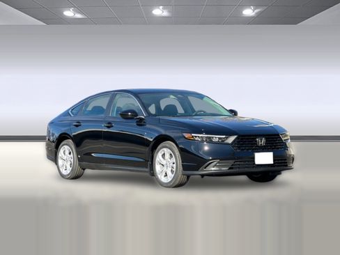 New 2026 Honda Accord LX image 6