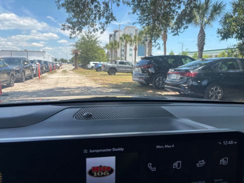 Used 2025 Kia K4 FWD image 17