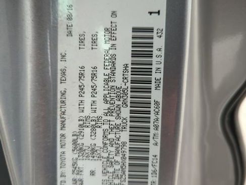 Used 2017 Toyota Tacoma SR5 image 33