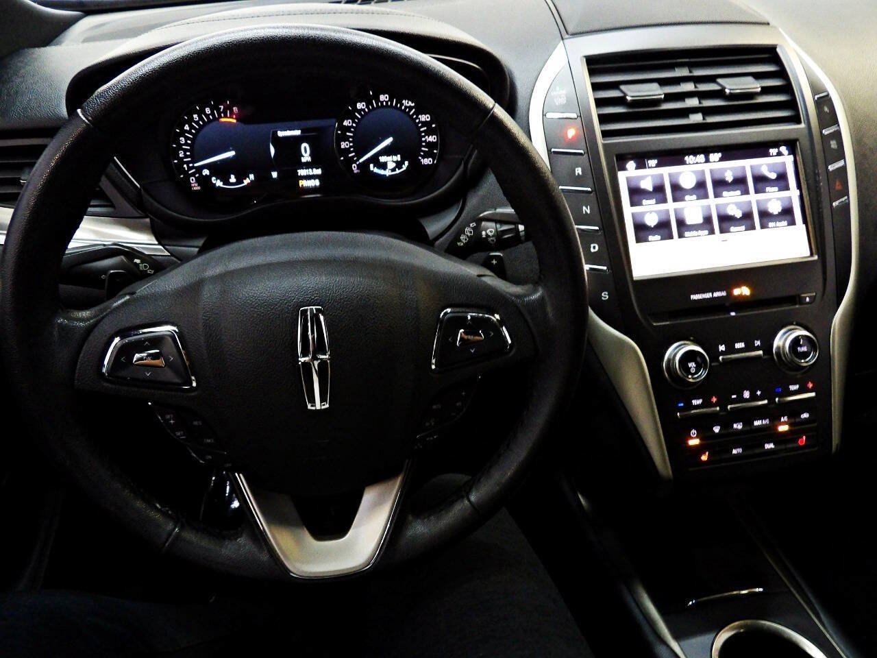 Used 2018 Lincoln MKC Premiere FWD image 18