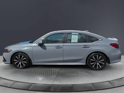 Used 2024 Honda Civic EX image 2