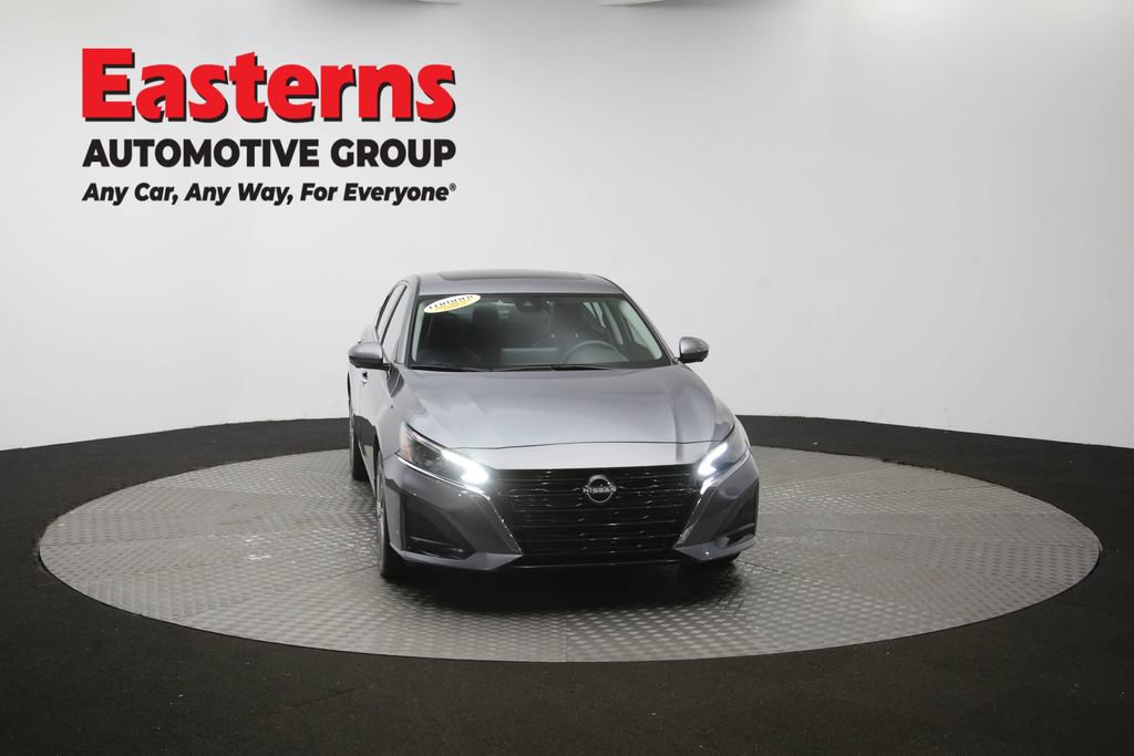Used 2023 Nissan Altima 2.5 SL AWD/4WD image 46