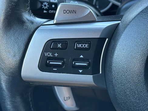 Used 2006 MAZDA MX-5 Miata Sport image 36