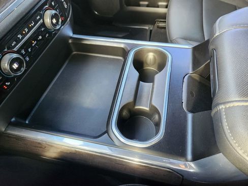 Used 2024 Chevrolet Silverado 2500 LTZ w/ LTZ Convenience Package image 12