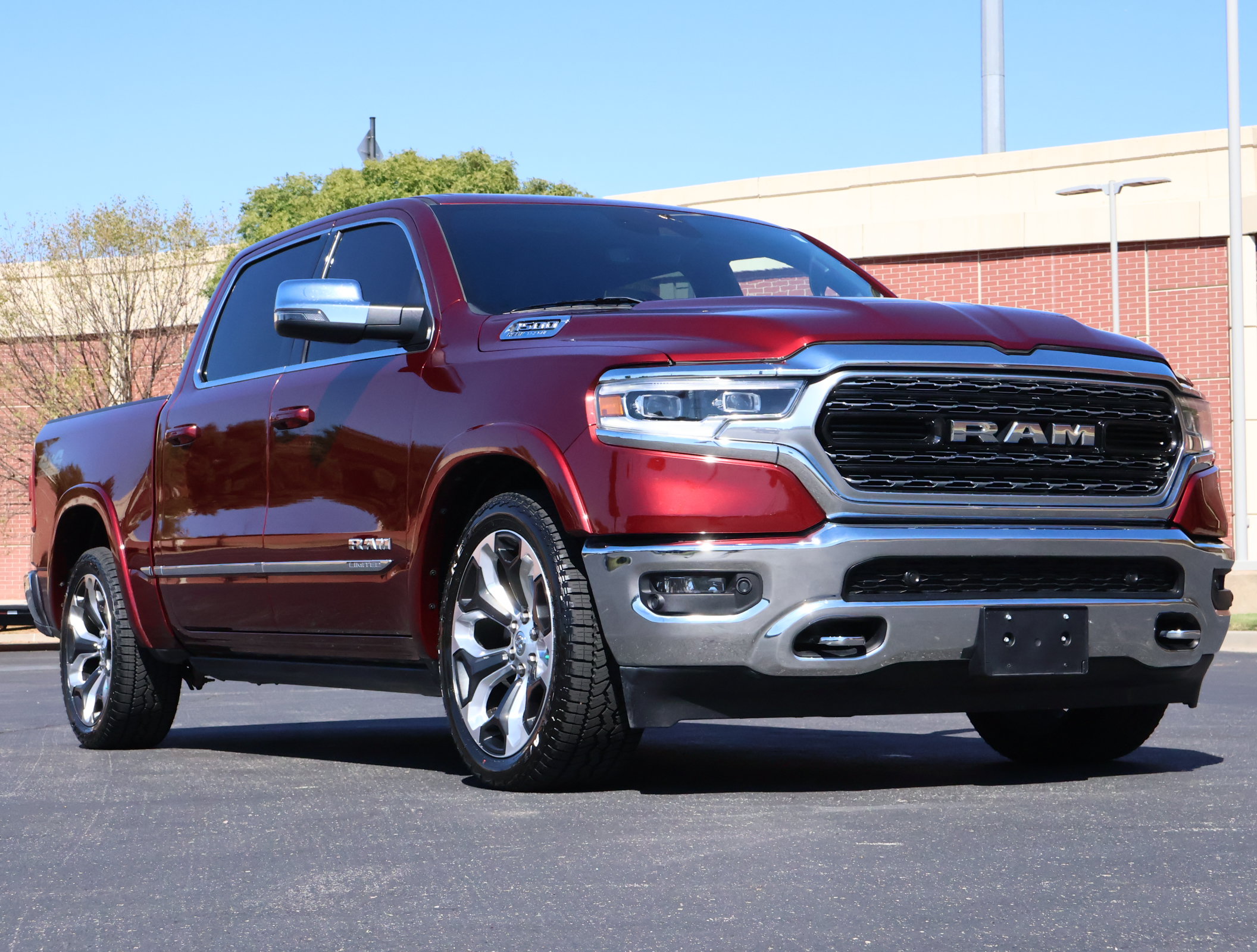 Used 2023 RAM 1500 Limited w/ Off Road Group AWD/4WD image 35