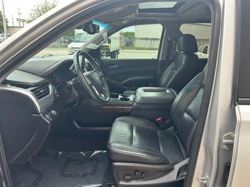 Used 2019 Chevrolet Tahoe LT image 12