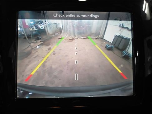 Used 2019 Jeep Cherokee Limited image 24