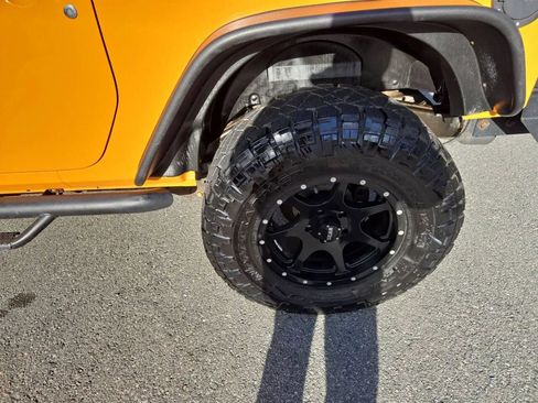 Used 2012 Jeep Wrangler Sport image 18