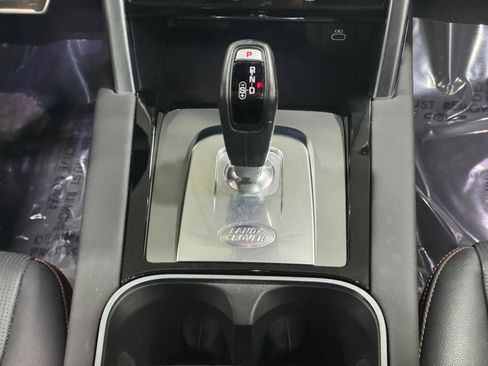 Used 2022 Land Rover Discovery Sport S R-Dynamic image 16