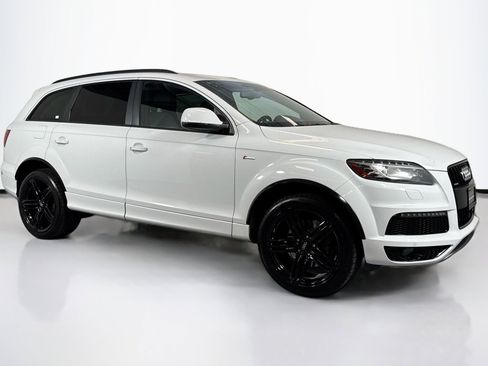 Used 2015 Audi Q7 3.0T S line Prestige w/ 21" S Line Plus Package image 3