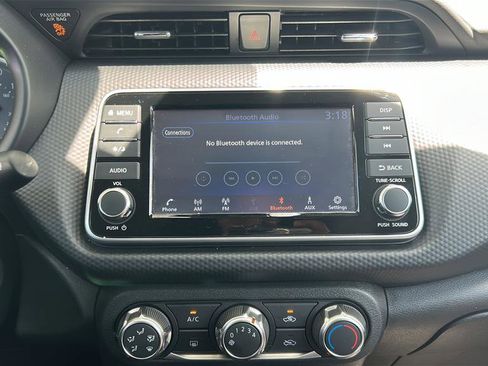 Certified 2025 Nissan Kicks Play S FWD image 19