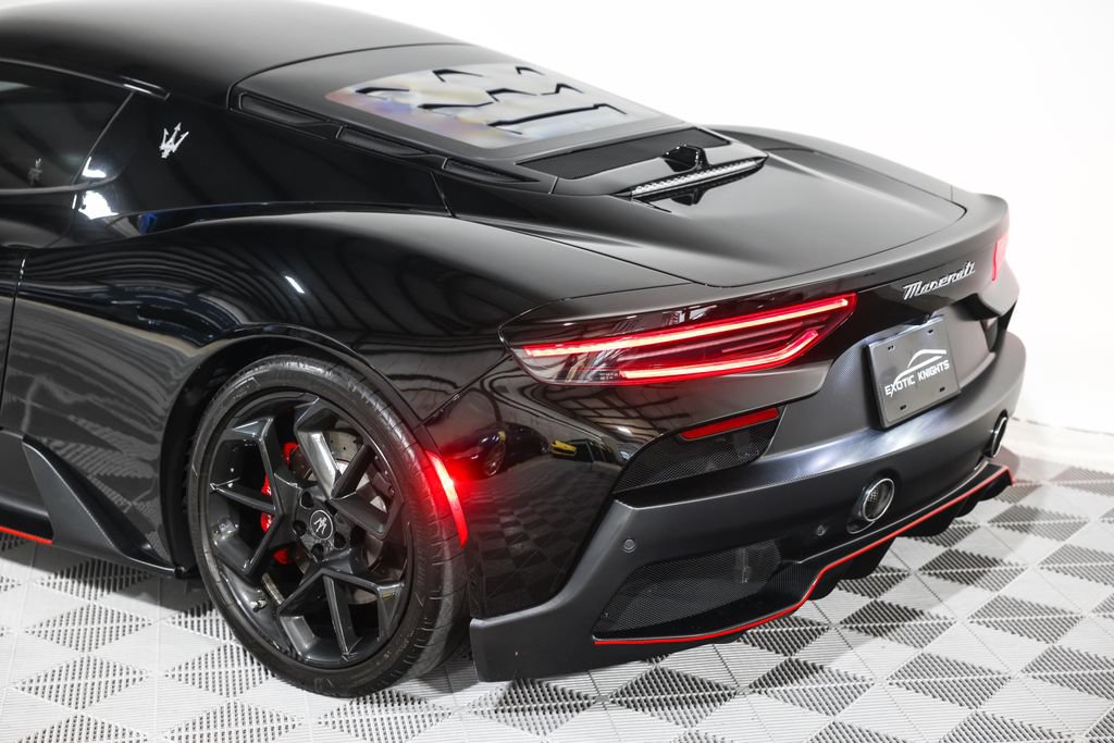 Used 2022 Maserati MC20 Coupe RWD image 17