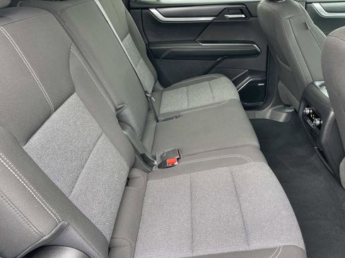 Used 2026 GMC Acadia Elevation w/ Black Edition FWD image 26