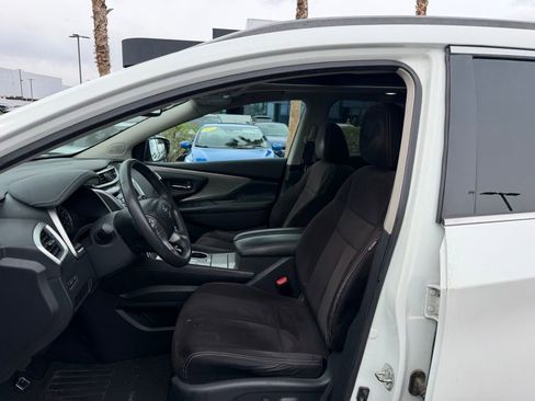 Used 2015 Nissan Murano SV w/ Premium Package image 13