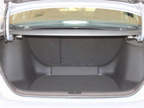 New 2025 Honda Accord SE image 13